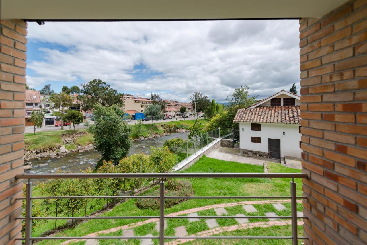 Hotel & Suites En Cuenca, Venue Batan Куэнка Экстерьер фото