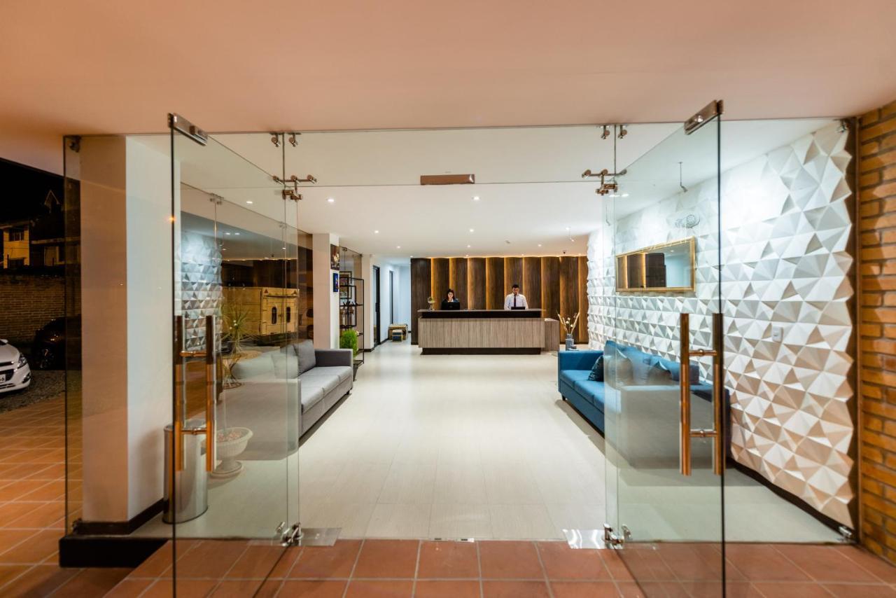 Venue Batan Hotel&Suites Куэнка Экстерьер фото